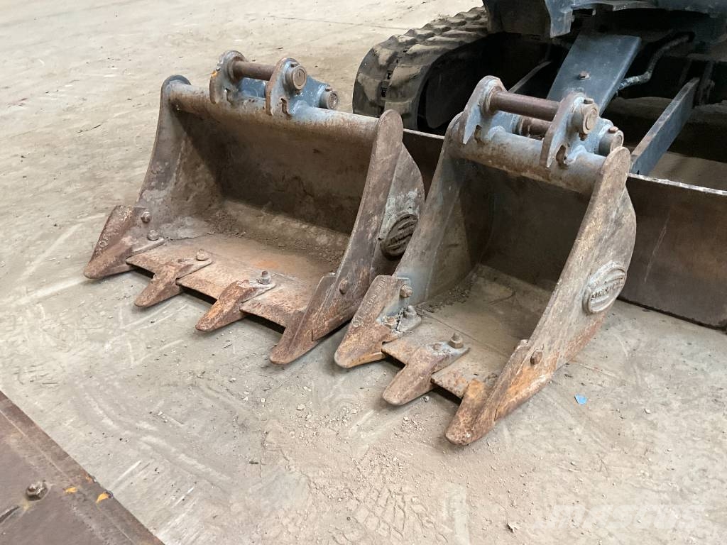 Hitachi ZX 19 U-6 حفارات صغيرة أقل من 7 طن (حفارات صغيرة)