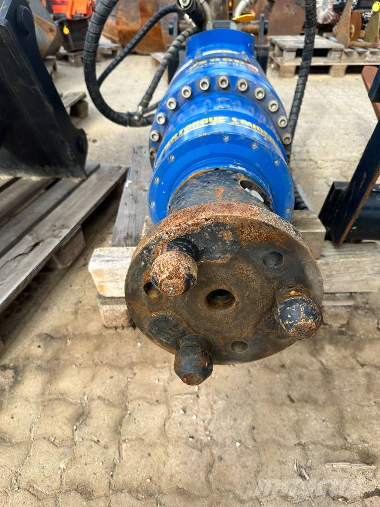 Auger Torque X-65000 Tunga borr