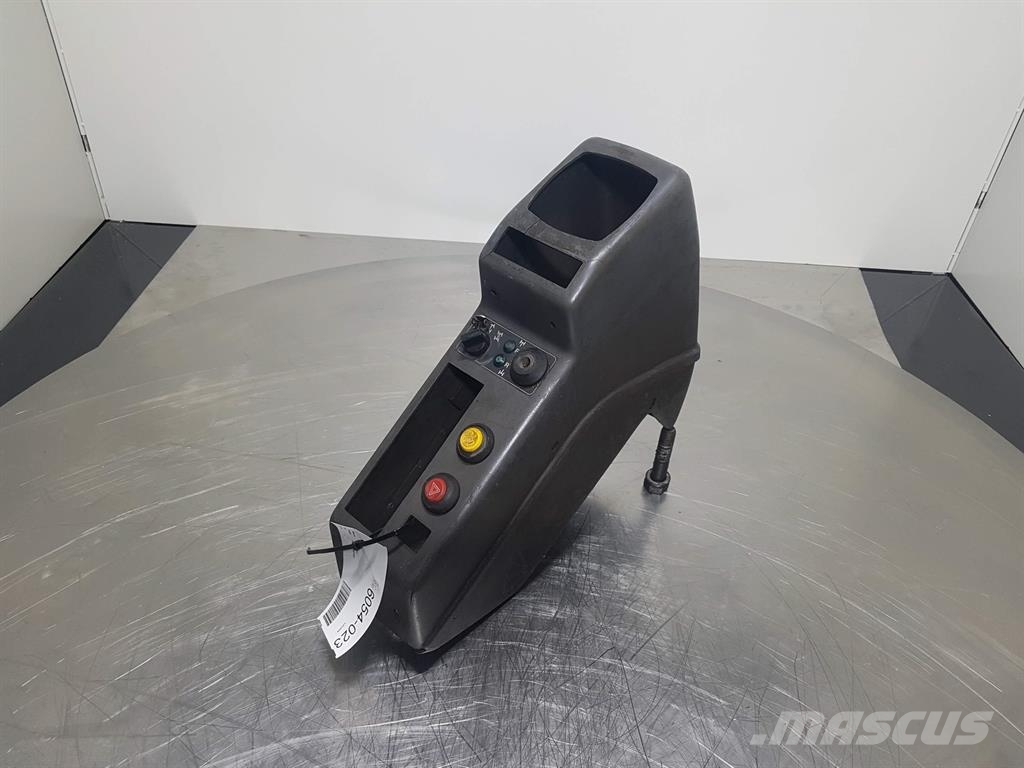 Komatsu PW 75/95 (FAI) - Dashboard/Console/Konsole Cabins and interior