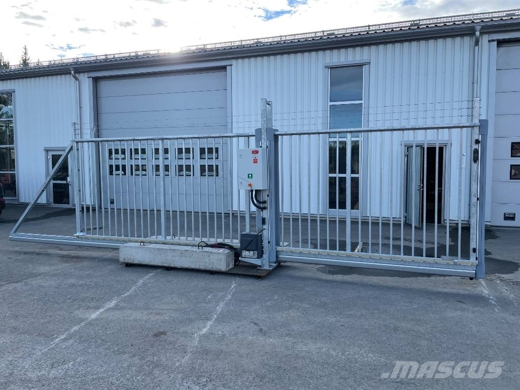 Motorgrind Mobil elektrisk skjutgrind Svalan 6 met Будівельні бараки