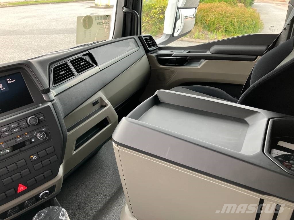 MAN TGM 18.290 탑차 트럭