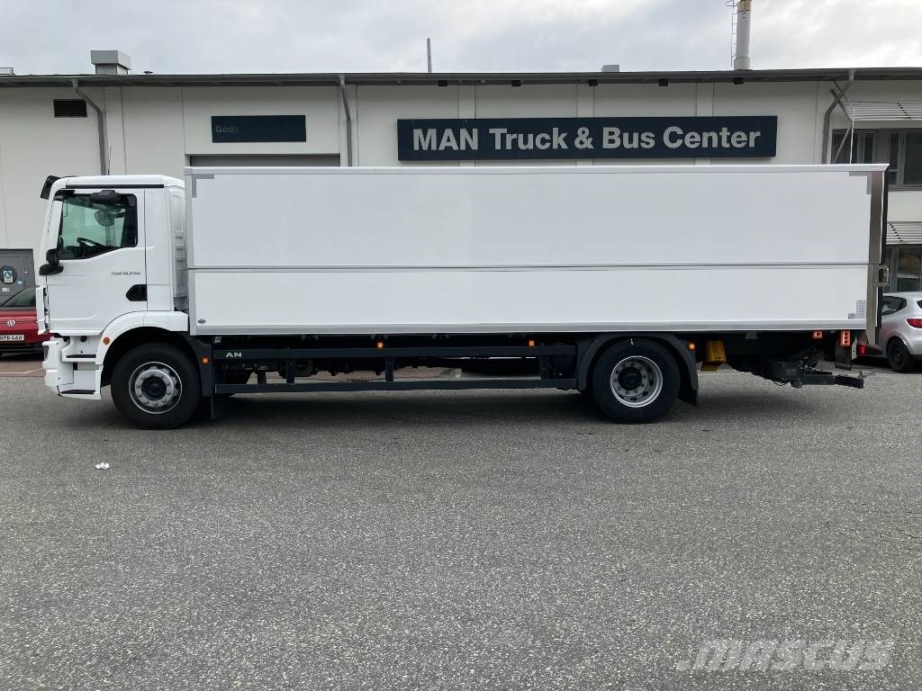 MAN TGM 18.290 탑차 트럭