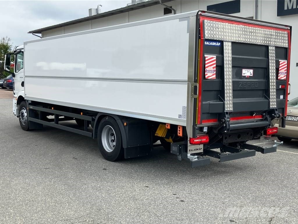 MAN TGM 18.290 탑차 트럭