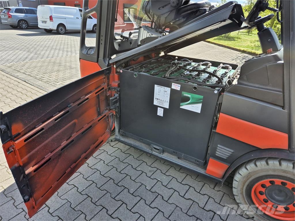 Linde E50HL-01 电动叉车