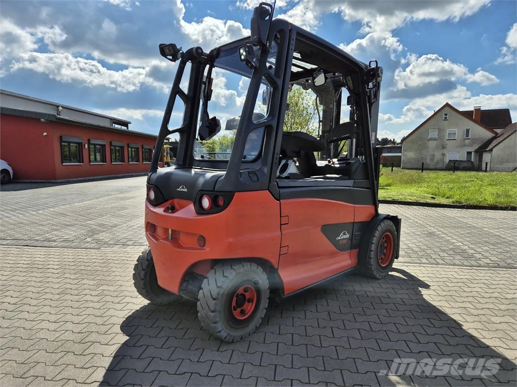 Linde E50HL-01 电动叉车