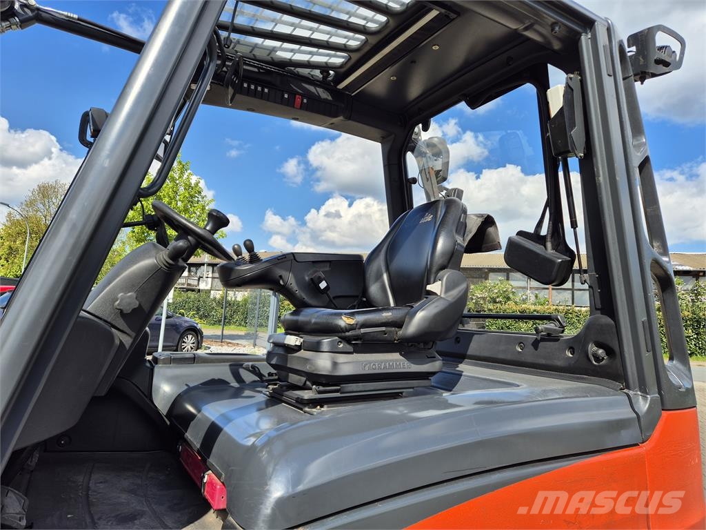 Linde E50HL-01 电动叉车