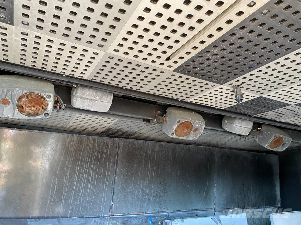 Leveques SR3319/MILLENIUM17 -Car Régie endommagé Overige opleggers