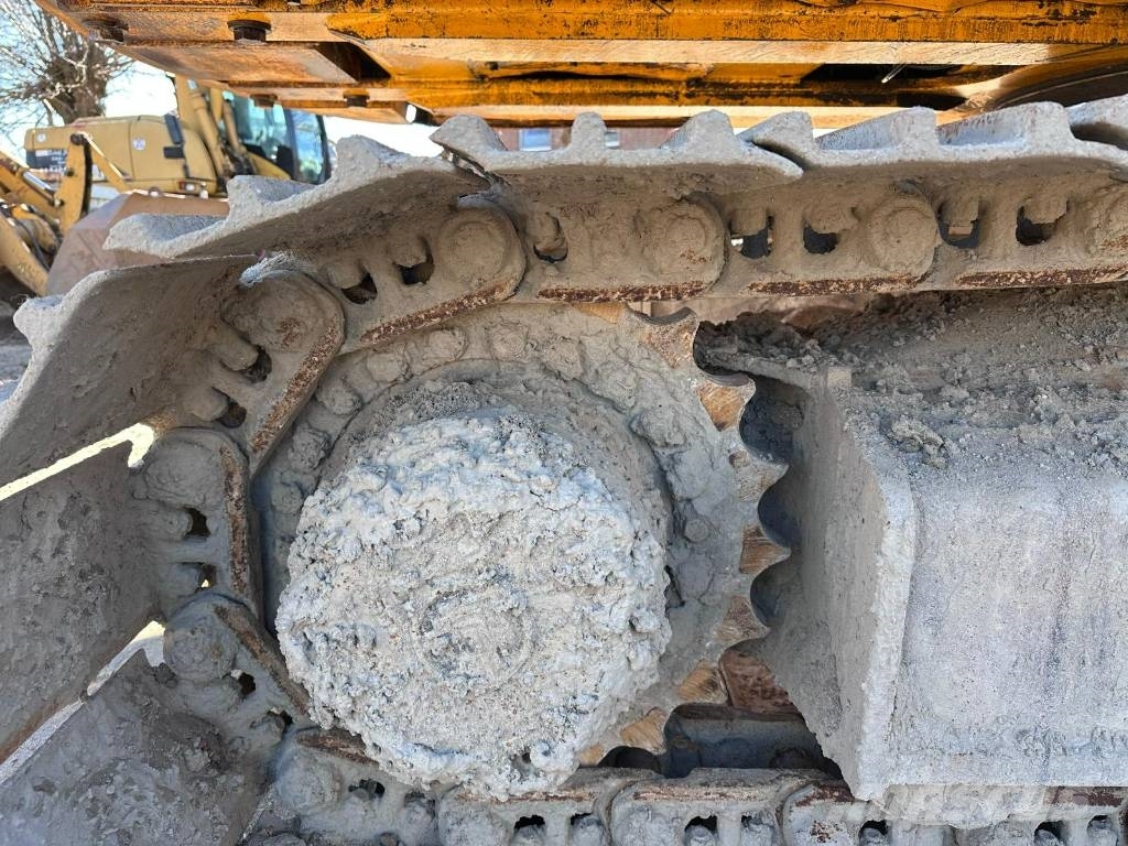 JCB JS 220 LC ISUZU Turbo 175 Hp Rototilt Klima Vikšriniai ekskavatoriai