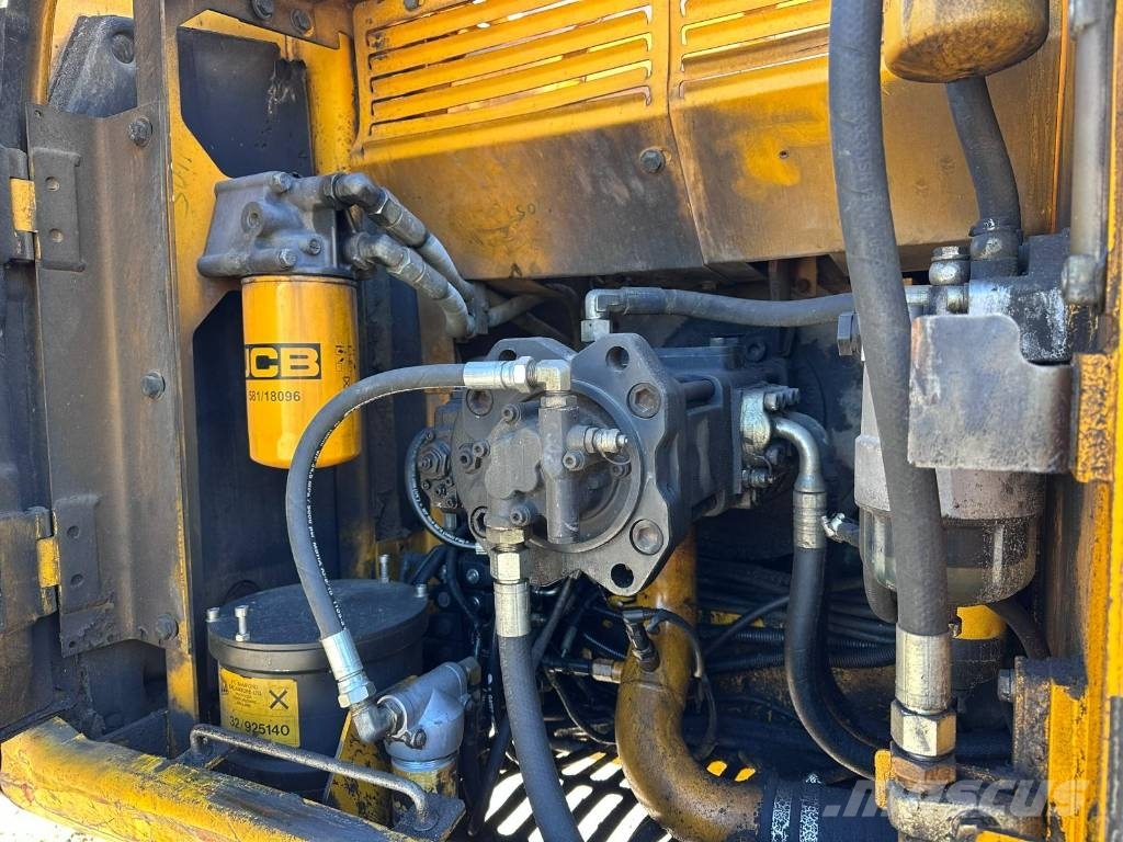 JCB JS 220 LC ISUZU Turbo 175 Hp Rototilt Klima Vikšriniai ekskavatoriai