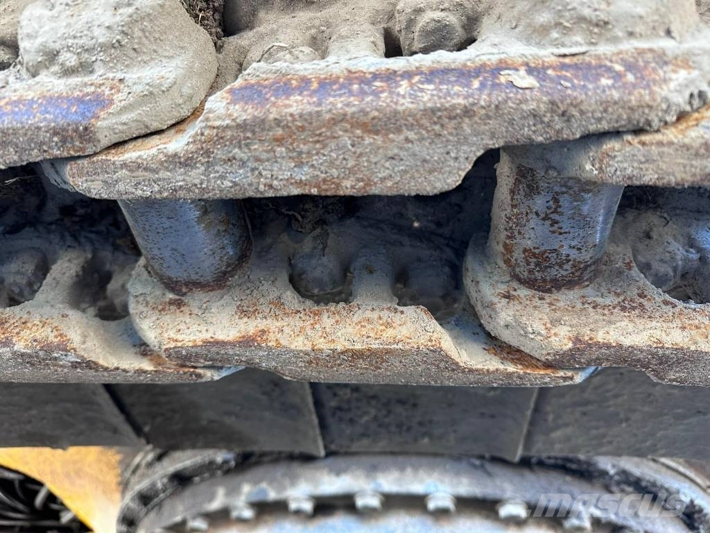 JCB JS 220 LC ISUZU Turbo 175 Hp Rototilt Klima Vikšriniai ekskavatoriai