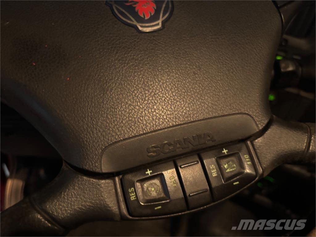 Scania R 410 Plošinové nákladné automobily/nákladné automobily so sklápacími bočnicami