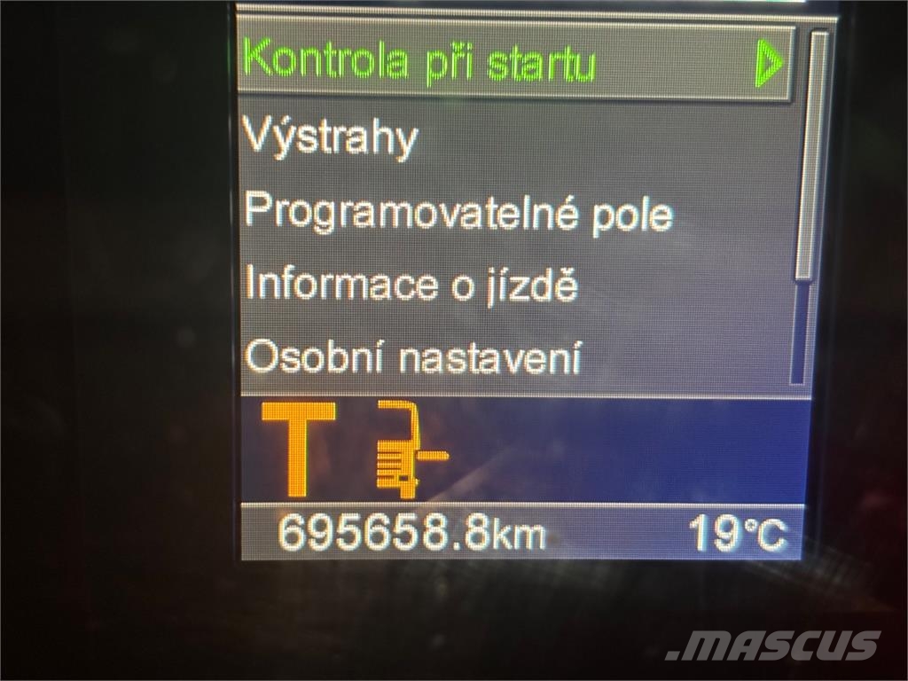 Scania R 410 Plošinové nákladné automobily/nákladné automobily so sklápacími bočnicami