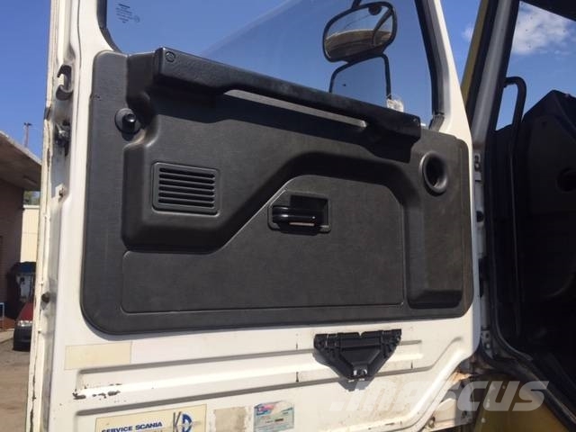 Scania 143-450 Καμπίνες και εσωτερικό