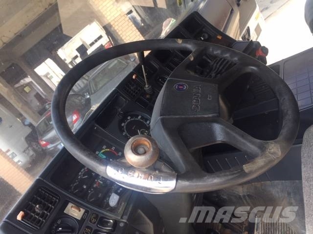 Scania 143-450 Καμπίνες και εσωτερικό
