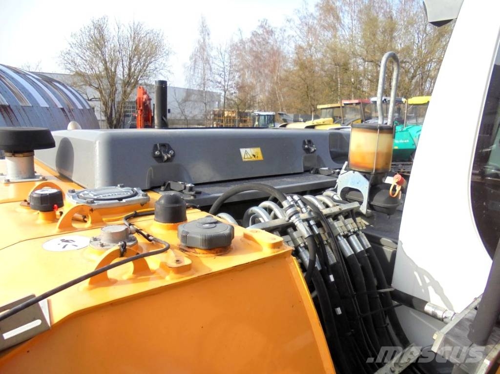 Liebherr A 918 Litronic Excavadoras de ruedas