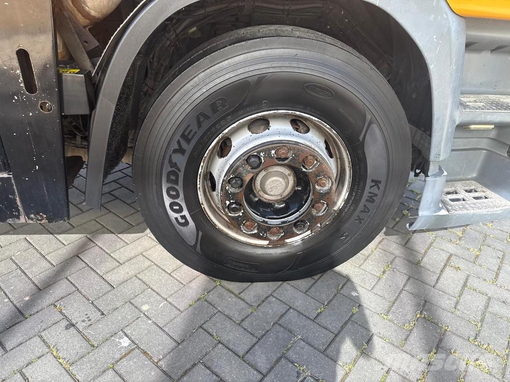 DAF CF 85.480 6x2-4 HD Truck only 8900 Hours Camiones aspiradores/combi