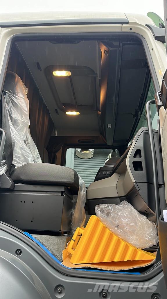 MAN TGS 33.440 MAN TG 33.440 BB 6X4 Euro 2 Export Tractor Units