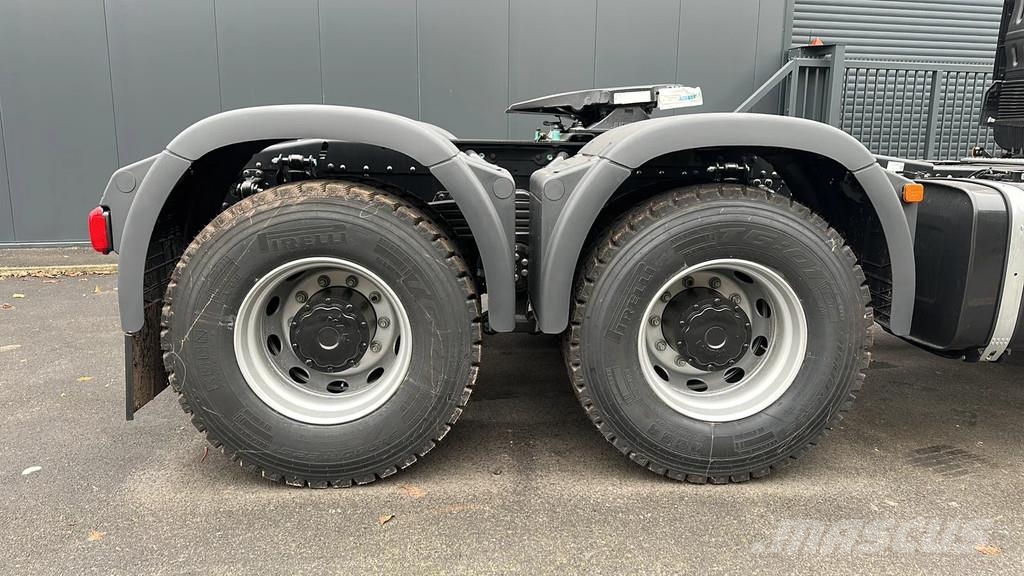 MAN TGS 33.440 MAN TG 33.440 BB 6X4 Euro 2 Export Vetopöytäautot