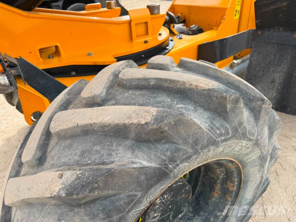 Thwaites 6 Ton Cabbed Dumper Stavebné sklápače