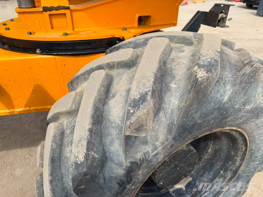 Thwaites 6 Ton Cabbed Dumper Stavebné sklápače