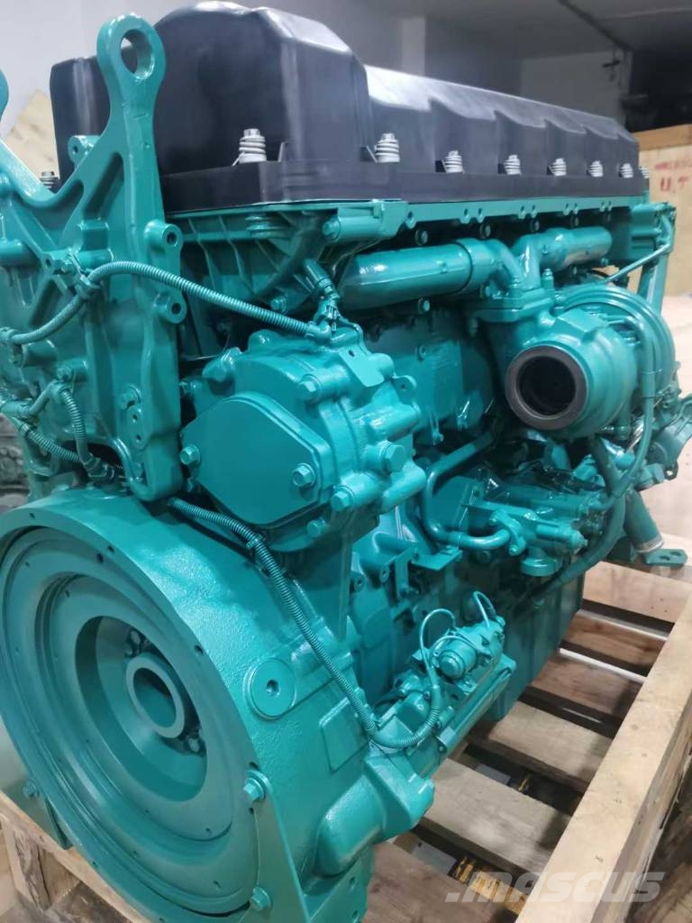Volvo D13F Engine محركات
