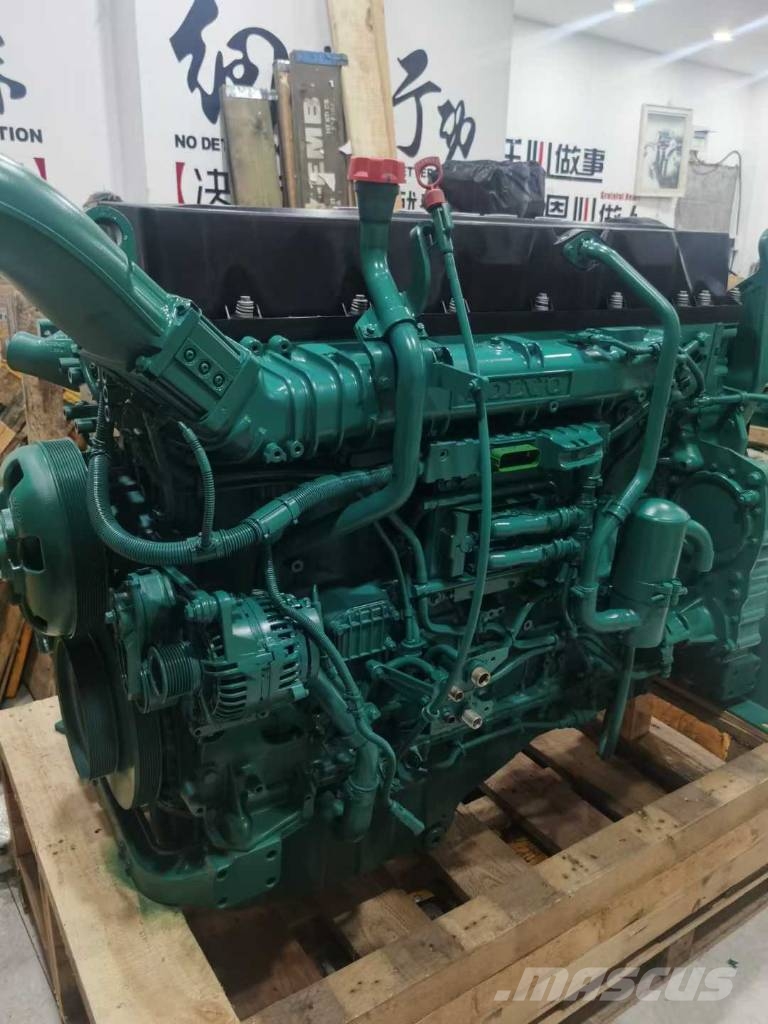 Volvo D13F Engine محركات