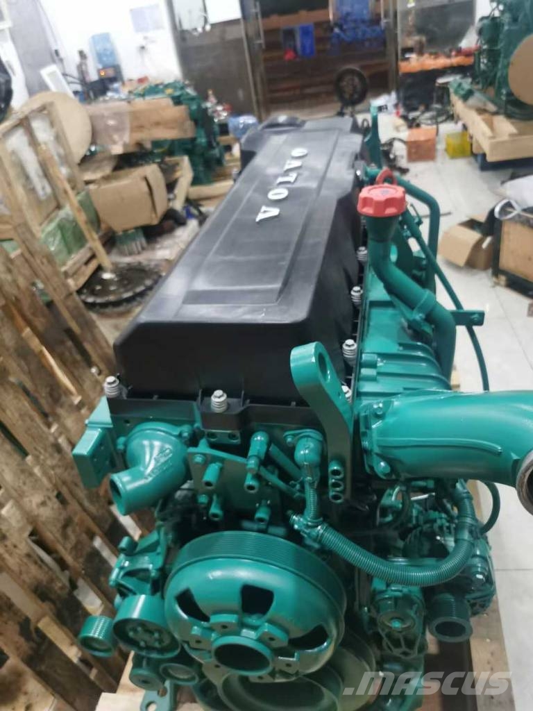 Volvo D13F Engine محركات