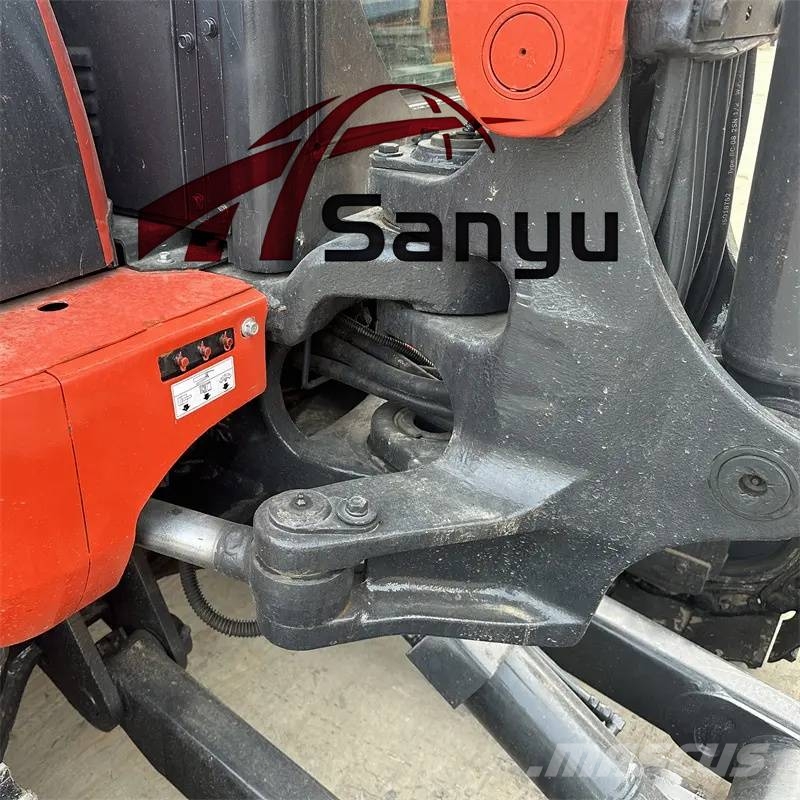 Kubota KX165 Гусеничні екскаватори