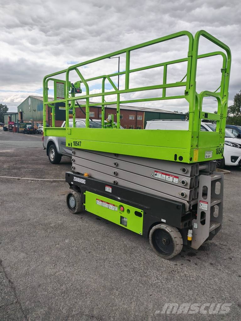 Zoomlion ZS 0808 DC رافعات مقصية الشكل