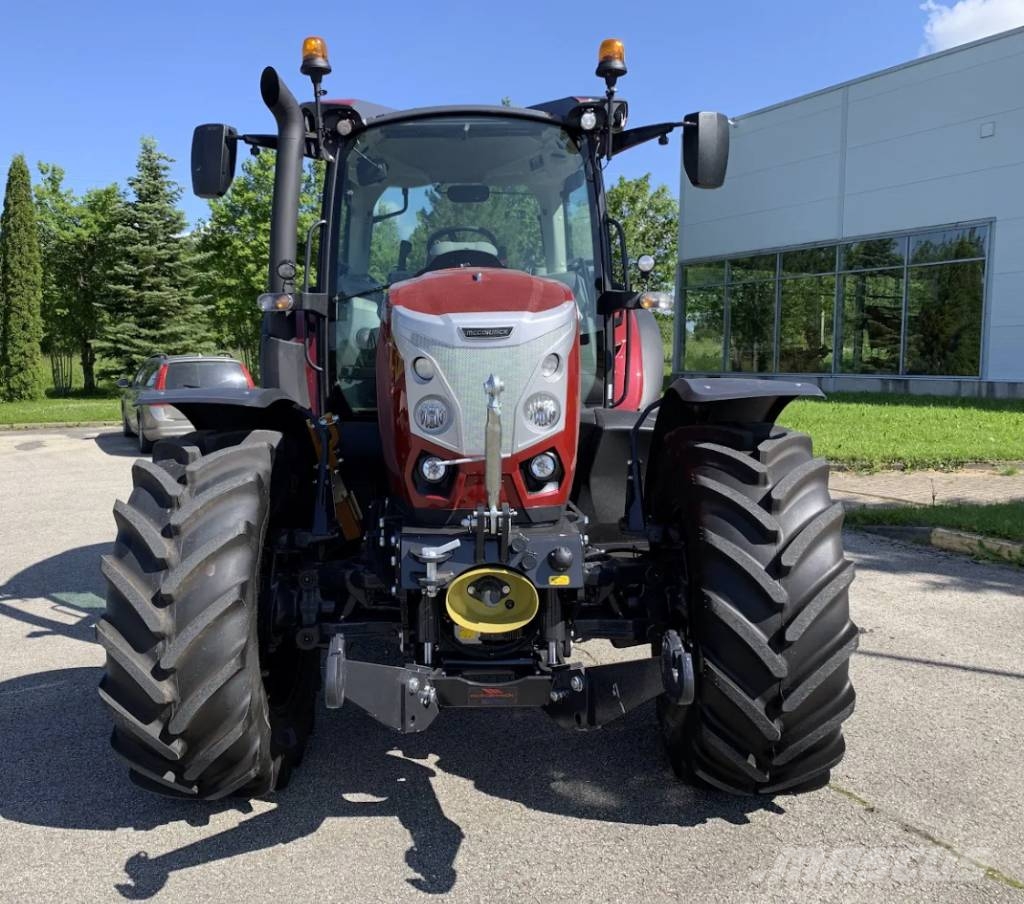McCormick X 6.415 P6-Drive 트랙터