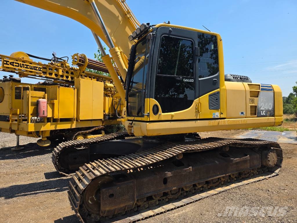 Komatsu PC 240 LC-8 حفارات زحافة