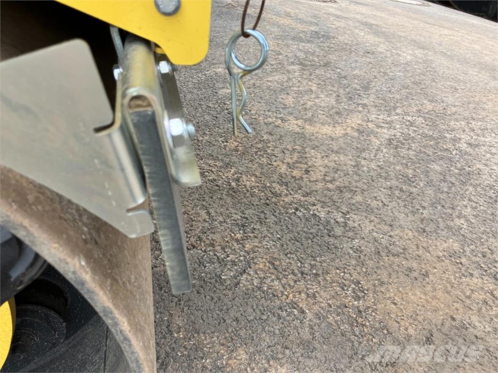 Bomag DE BW 120 AD-5 Stage V/Tier 4f Tvilling tromle