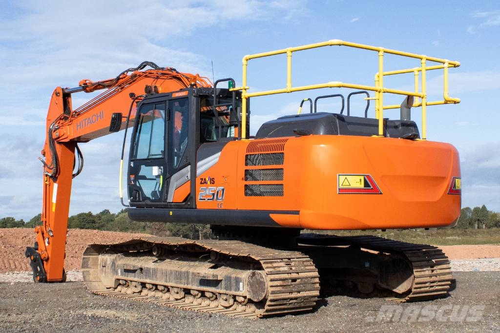 Hitachi ZX250LC-7 حفارات زحافة