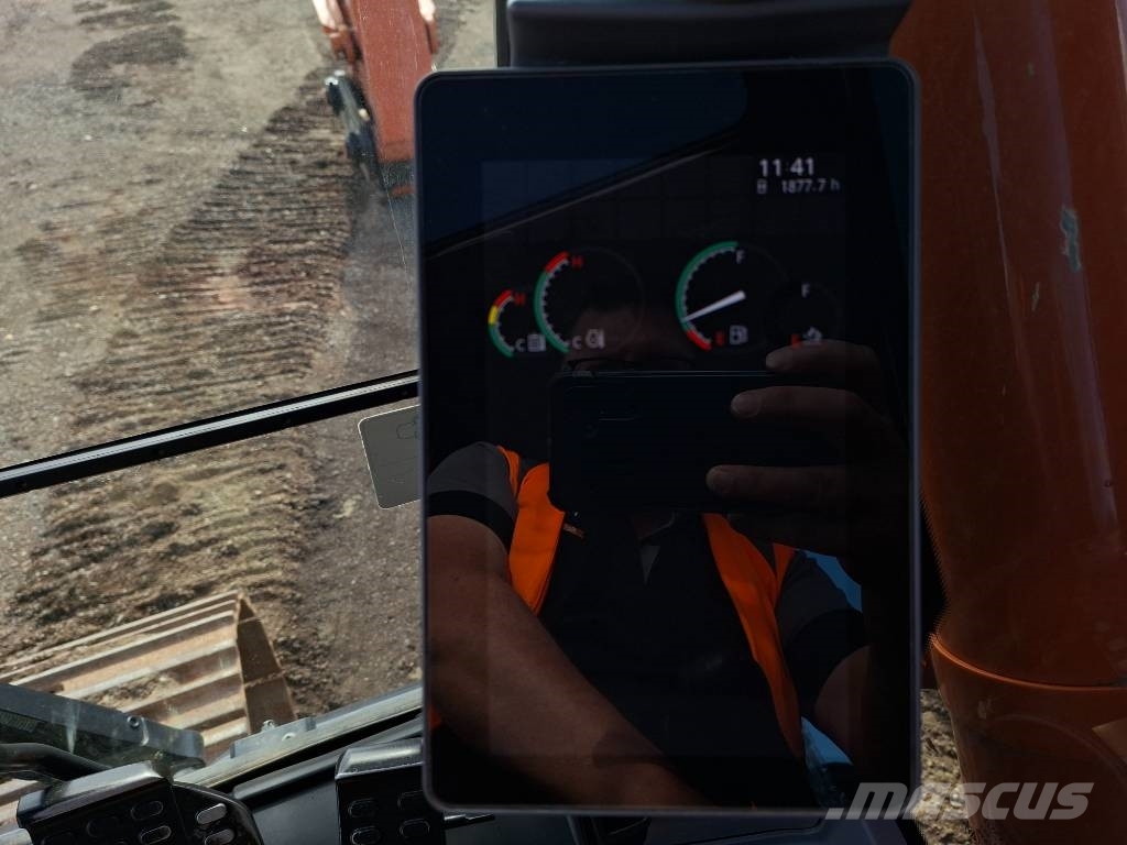 Hitachi ZX250LC-7 Raupenbagger