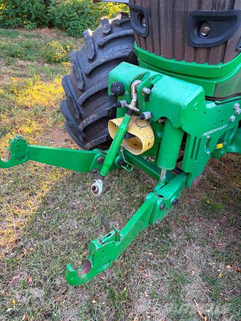John Deere 6210 R Трактора