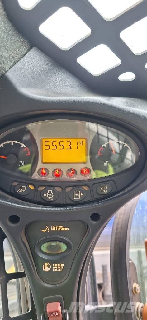 Bobcat S650 SJC لوادر انزلاقية التوجيه