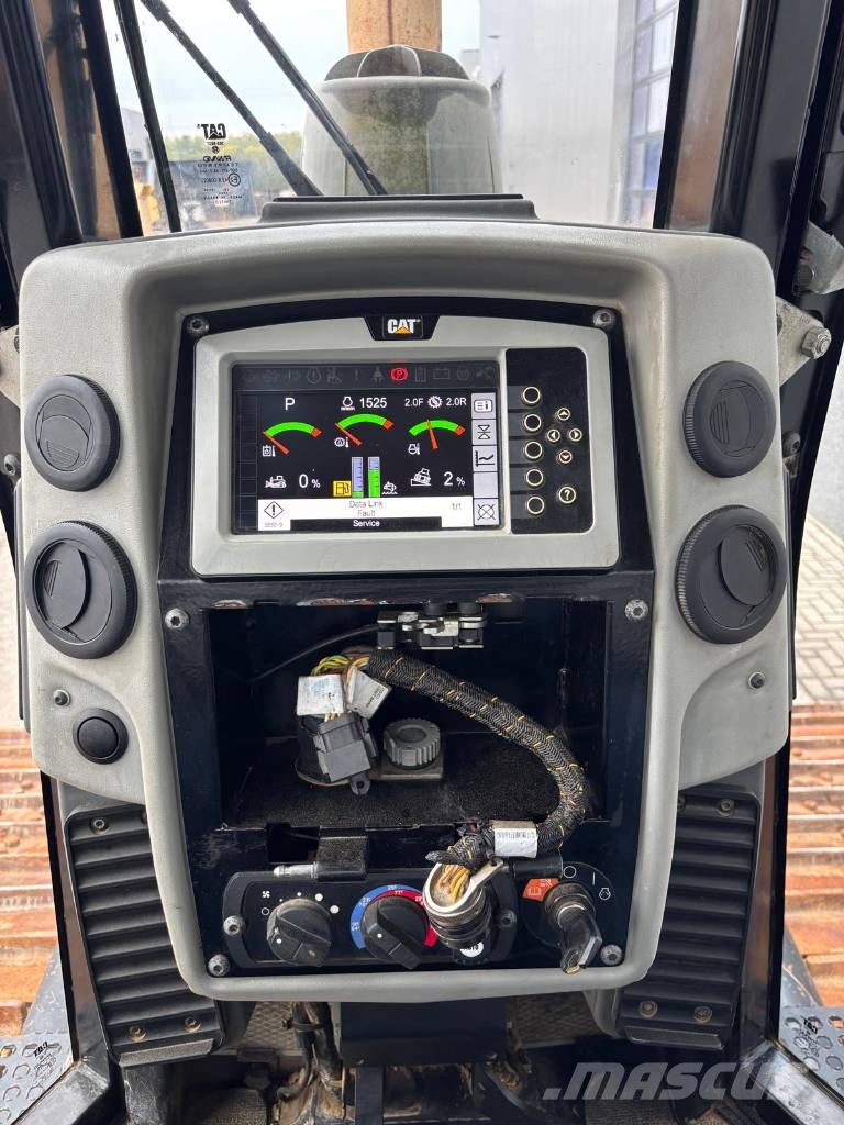 CAT D 6 N LGP (Foldable Blade / Ripper) Rupsdozers
