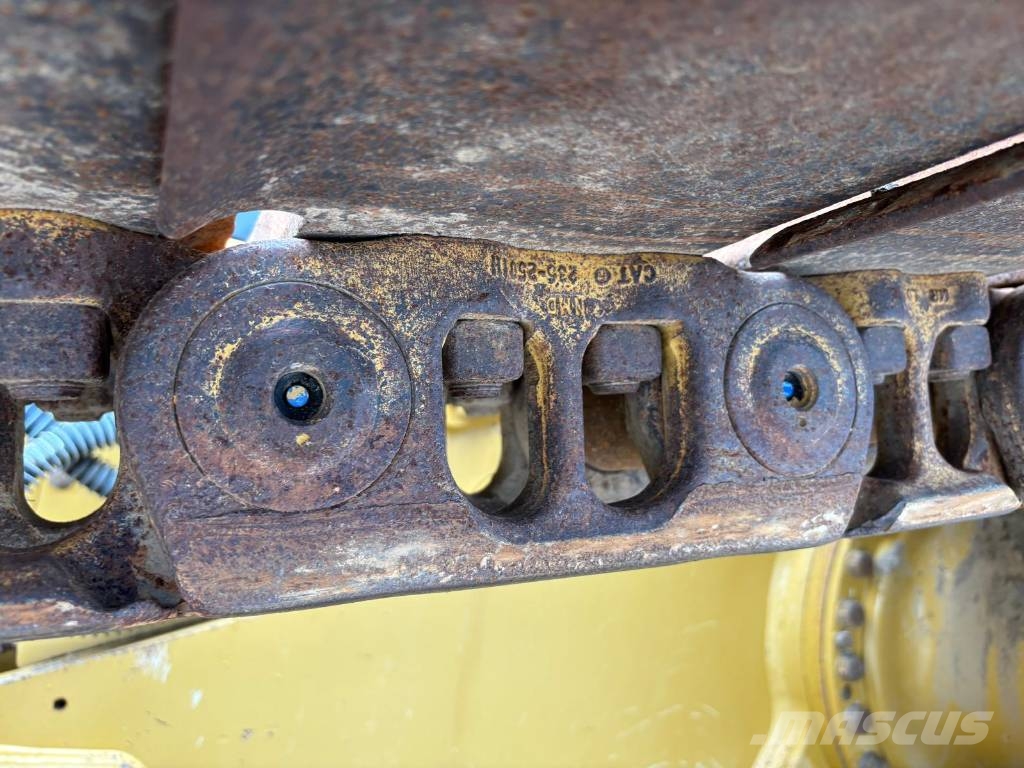 CAT D 6 N LGP (Foldable Blade / Ripper) Rupsdozers