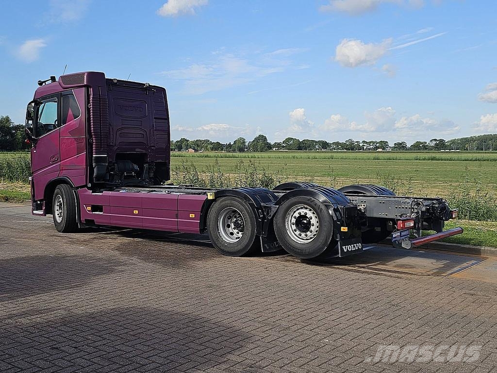 Volvo FH 500 CLEAN CONDITION Camiones con chasís y cabina