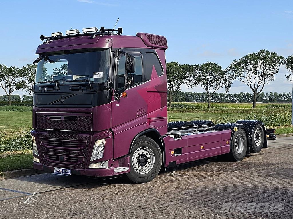 Volvo FH 500 CLEAN CONDITION Camiones con chasís y cabina