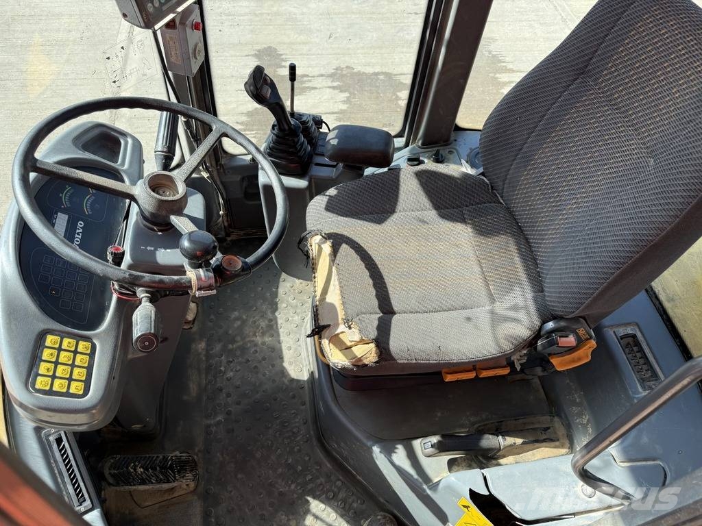 Volvo L 40 B TP Wheel Loader Kolové nakladače