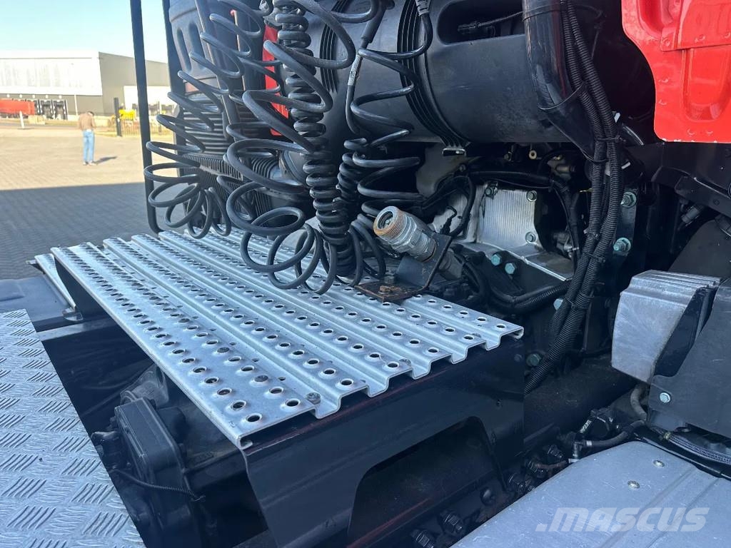 MAN TGS 18.460 4x4 Kipphydraulik Euro 6 Sattelzugmaschinen