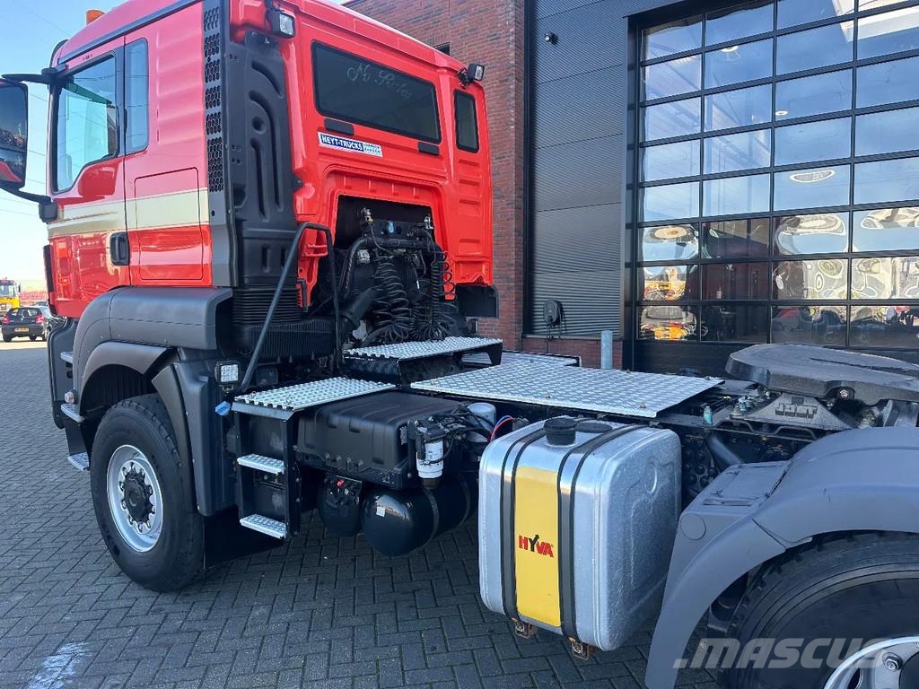 MAN TGS 18.460 4x4 Kipphydraulik Euro 6 Sattelzugmaschinen
