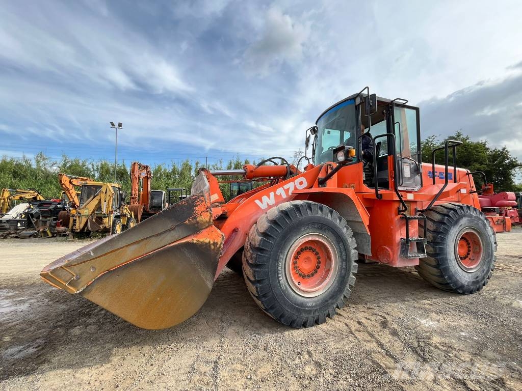 Fiat-Hitachi W 170 لوادر بعجل
