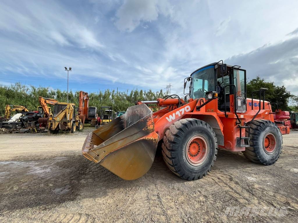 Fiat-Hitachi W 170 لوادر بعجل