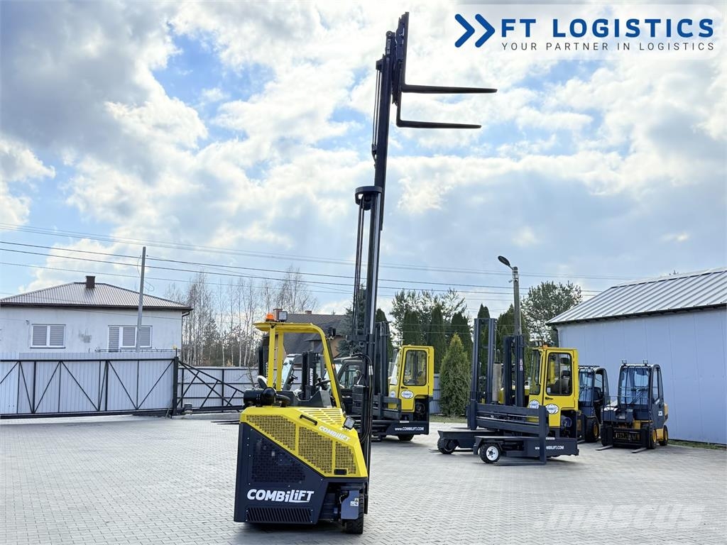 Combilift CB2500 | GAS | TRIPLEX 4900MM | FREE-LIFT | FORK-P شاحنة المناولة رباعية الاتجاهات