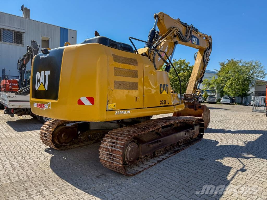 CAT 323FL Kettenbagger OQ70/55 vollhydr. حفارات زحافة