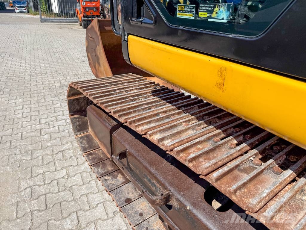 CAT 323FL Kettenbagger OQ70/55 vollhydr. حفارات زحافة