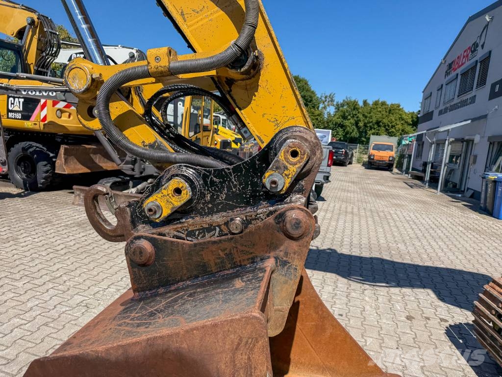 CAT 323FL Kettenbagger OQ70/55 vollhydr. حفارات زحافة