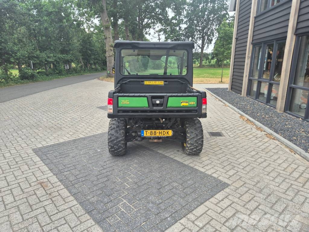 John Deere XUV 865M Terreinwagens